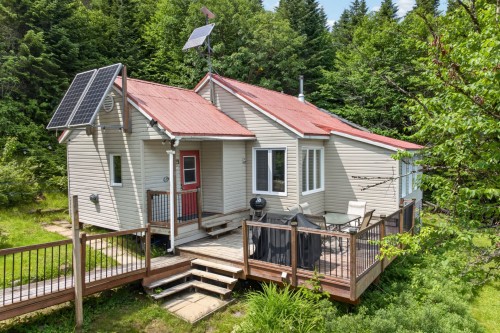 Back of Structure - 2 Lac Draper, Portneuf, QC 