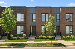 2168 Rue Harry-Halton Montréal (Saint-Laurent), QC H4R 0P1