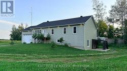 21992 BEAUCHAMP DRIVE South Glengarry, ON K0C 1Z0
