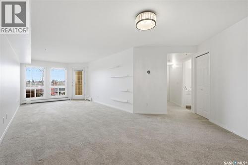 208 1700 Main Street E, Saskatoon, SK - Indoor Photo Showing Other Room