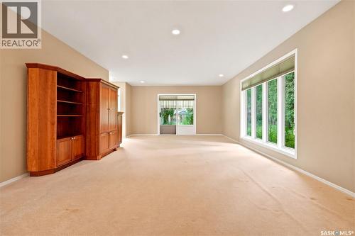 18 Lakeview Place, Regina, SK 