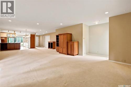 18 Lakeview Place, Regina, SK 