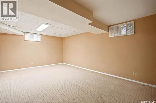 18 Lakeview Place, Regina, SK 