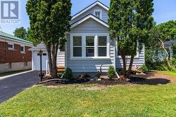 902 HURON TERRACE Kincardine, ON N2Z 2Y1