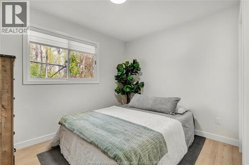 1910 Kent, Windsor, ON - Indoor Photo Showing Bedroom