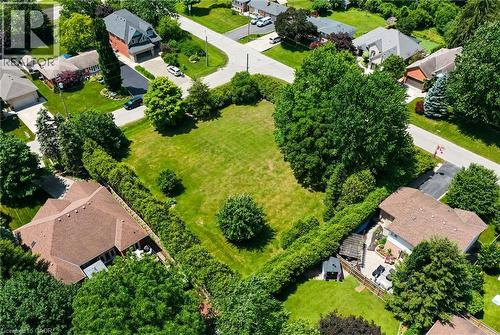 1B Westview Crescent, Waterdown, ON 