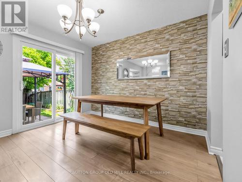1629 Dewberry Crescent, Mississauga, ON 