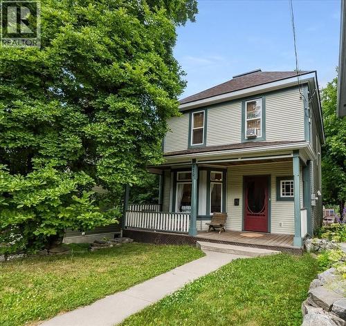 419 Latimer Street  Nelson, BC V1L 4T8