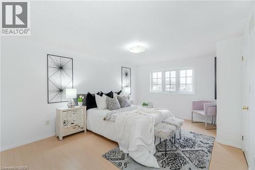 316 Activa Avenue, Kitchener, ON 