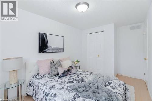 316 Activa Avenue, Kitchener, ON 