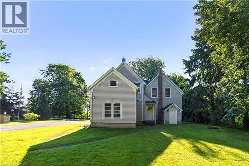 Front house - 1629 Gregory Road, St. Catharines, ON 
