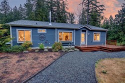 896 Canso Rd Gabriola Island, BC V0R 1X2