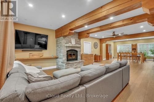 2091 Dwyer Road, Springwater, ON 