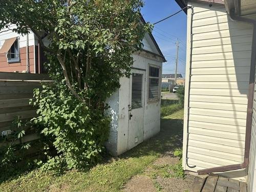 1512 Broadmore Ave., Thunder Bay, ON 