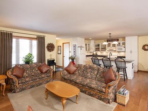 185 Ridgecrest Road, Thunder Bay, ON 