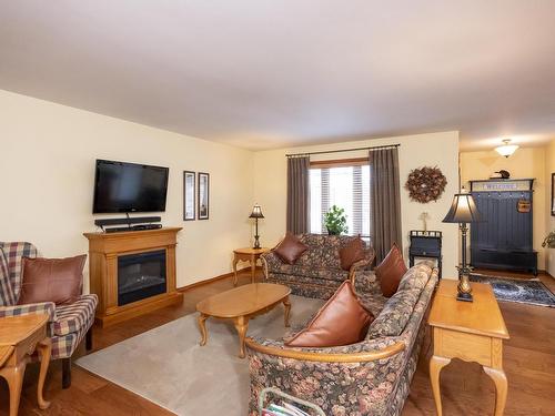 185 Ridgecrest Road, Thunder Bay, ON 