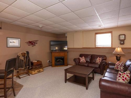 185 Ridgecrest Road, Thunder Bay, ON 