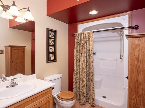 185 Ridgecrest Road, Thunder Bay, ON 