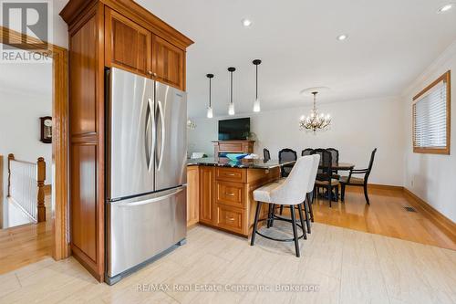 9098 Sideroad 27 Road, Erin, ON - Indoor Photo Showing Kitchen