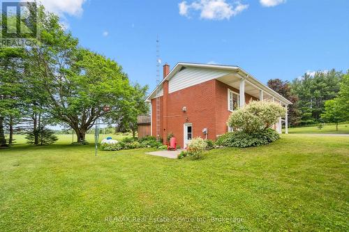 Bonus or guest room. - 9098 Sideroad 27 Road, Erin, ON - Indoor Photo Showing Other Room