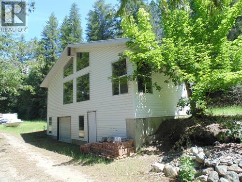 1415 Bridge Road, Crescent Valley, BC - Outdoor