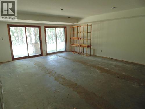1415 Bridge Road, Crescent Valley, BC - Indoor Photo Showing Other Room