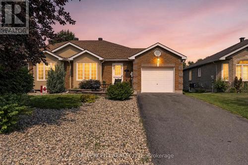 17 DR GORDON CRESCENT  North Grenville, ON K0G 1J0
