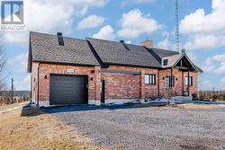 16040 COUNTY RD18 ROAD South Stormont, ON K0C 1R0