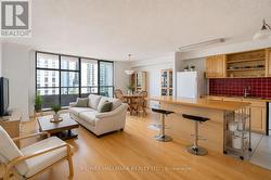 1103 - 135 MARLEE AVENUE Toronto, ON M6B 4C6