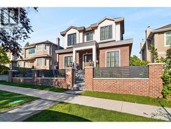 7662 FRENCH STREET  Vancouver, BC V6P 4V6