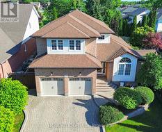 1010 CATSKILL DRIVE Oshawa, ON L1J 8N7