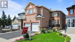 525 DRIFTCURRENT DRIVE  Mississauga, ON L4Z 3Z2