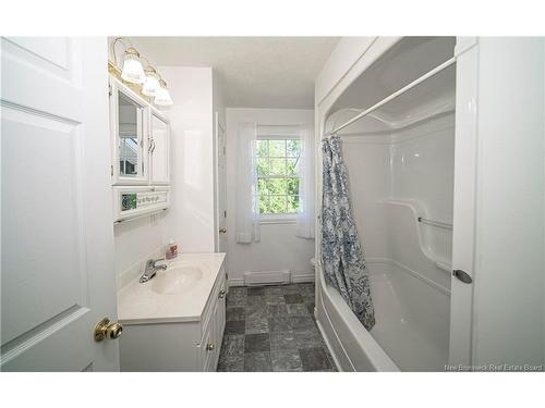 107 Main St, Doaktown, NB 