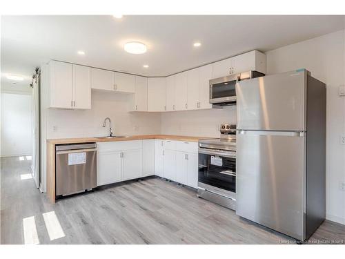 62 Hedgeview Dr, Hanwell, NB 