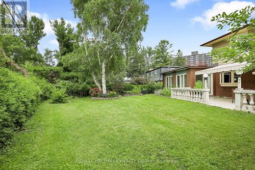 1712 Playfair Drive, Ottawa, ON 