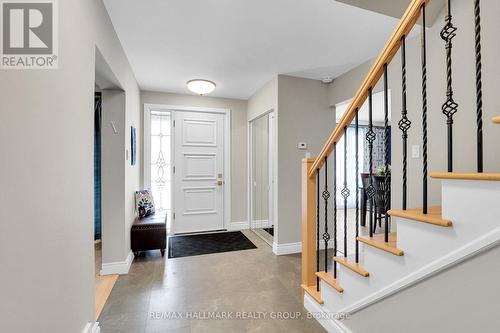 1712 Playfair Drive, Ottawa, ON 
