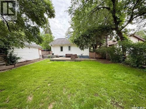 431 Qu'Appelle Street, Weyburn, SK 
