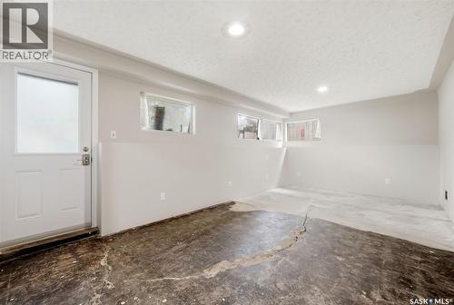 80 Bobolink Bay, Regina, SK 