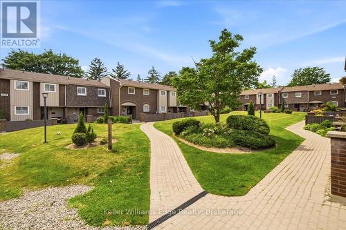 4 - 1294 GUELPH LINE  Burlington (Mountainside), ON L7P 2S9