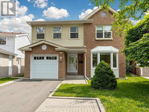 30 MCGILLIVARY CRESCENT  Brampton, ON L6S 3P7