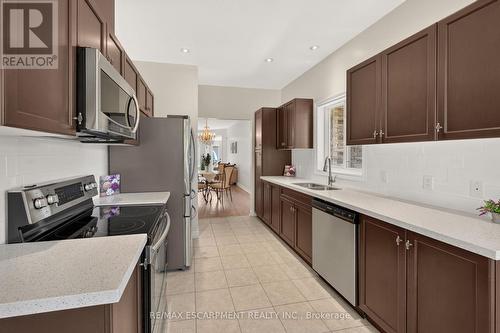 14 Ecker Lane, Hamilton, ON 