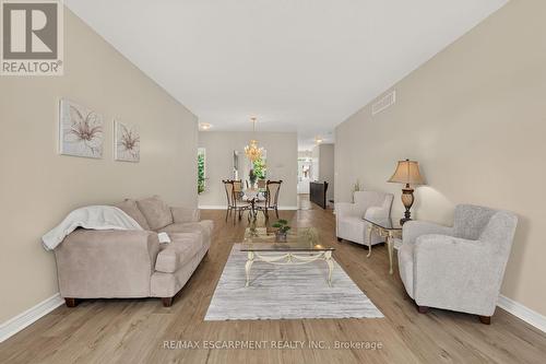 14 Ecker Lane, Hamilton, ON 