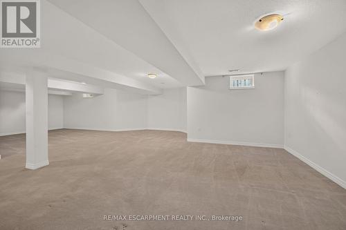 14 Ecker Lane, Hamilton, ON 
