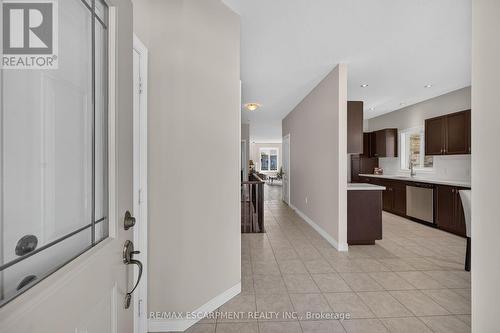 14 Ecker Lane, Hamilton, ON 