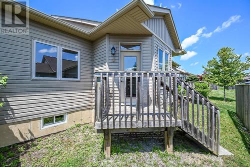 14 Ecker Lane, Hamilton, ON 