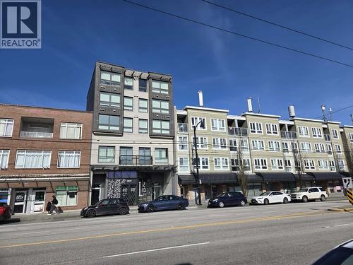 2551 Kingsway, Vancouver, BC 