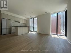 213 - 25 RICHMOND STREET Toronto, ON M5C 0A6