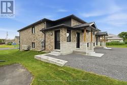 LOWER - 90B LYWOOD STREET  Belleville (Thurlow Ward), ON K0K 1K0
