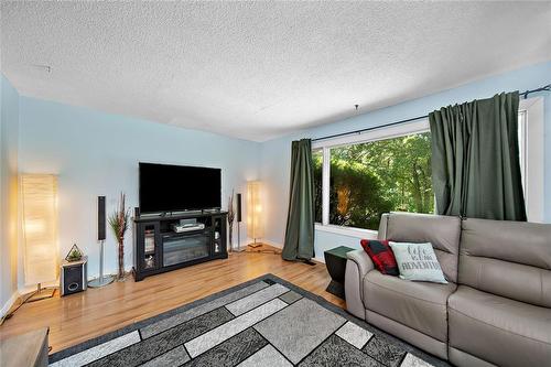 45149 39 Road E, Ste Anne Rm, MB 