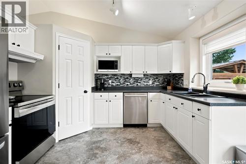 526 Mcwillie Avenue, Saskatoon, SK 
